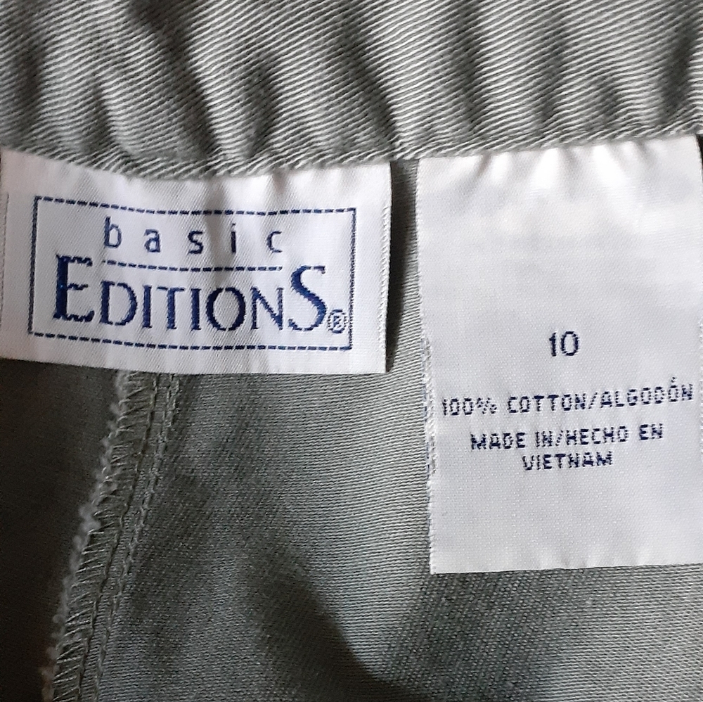Basic Editions - Picture 2 of 3